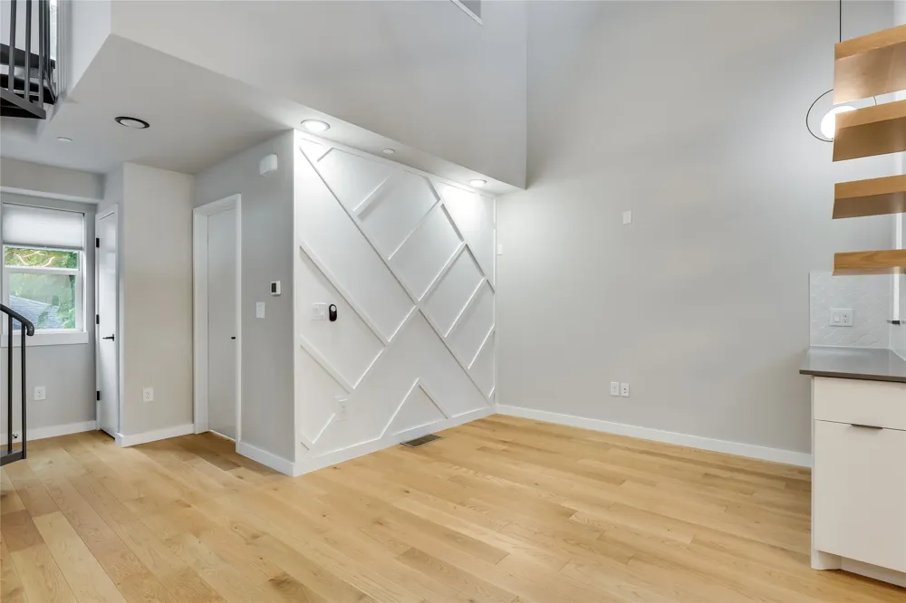913 Duncan Lane #203 Austin, TX 78705