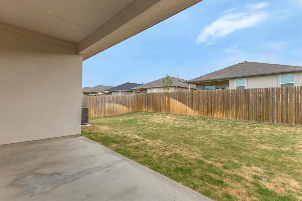 228 Sunniberg Loop Georgetown, TX 78626