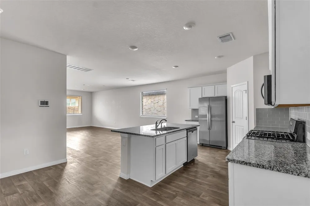 228 Sunniberg Loop Georgetown, TX 78626