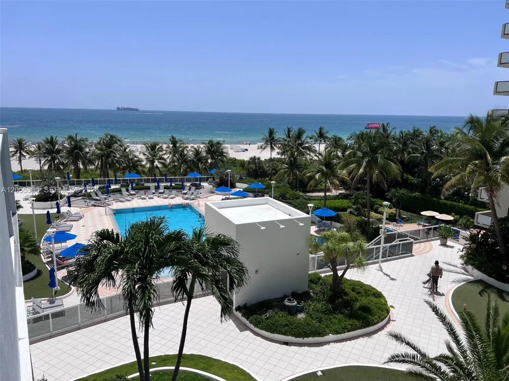 100 Lincoln Rd #634 Miami Beach, FL 33139