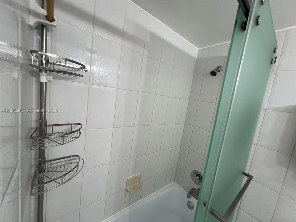 100 Lincoln Rd #634 Miami Beach, FL 33139