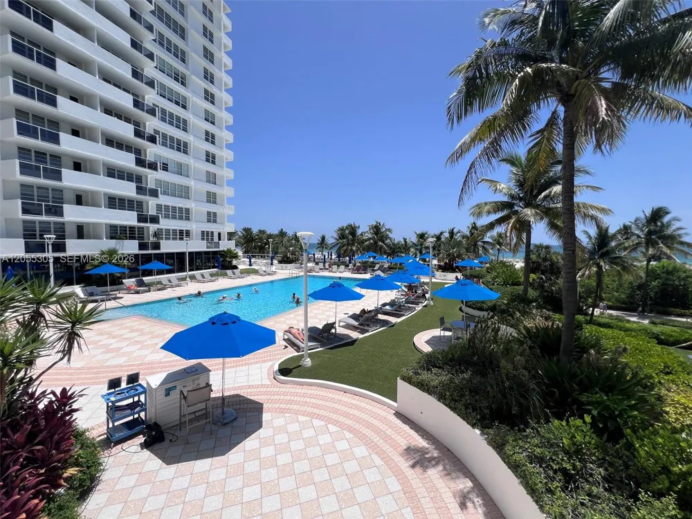 100 Lincoln Rd #634 Miami Beach, FL 33139