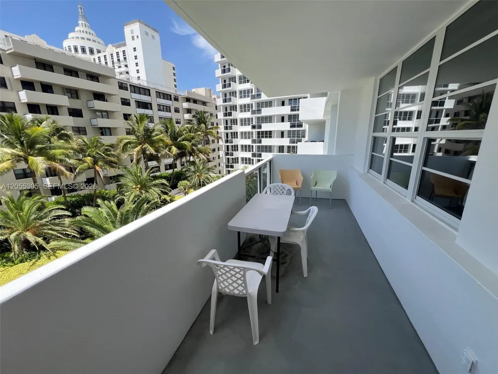 100 Lincoln Rd #634 Miami Beach, FL 33139