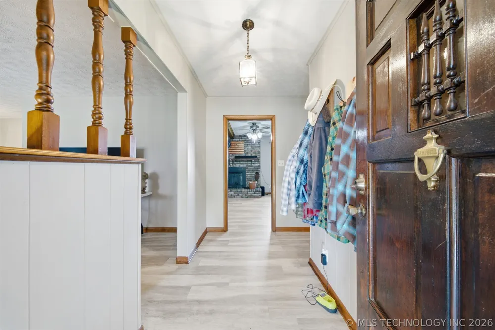 401 E 500 Pryor, OK 74361