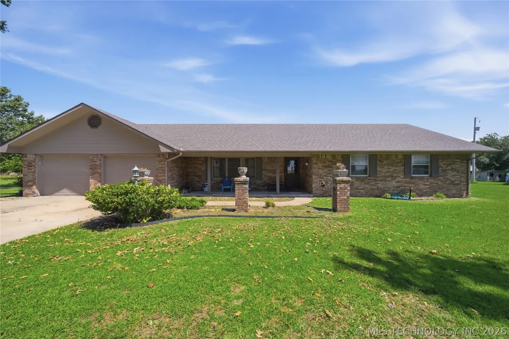 401 E 500 Pryor, OK 74361