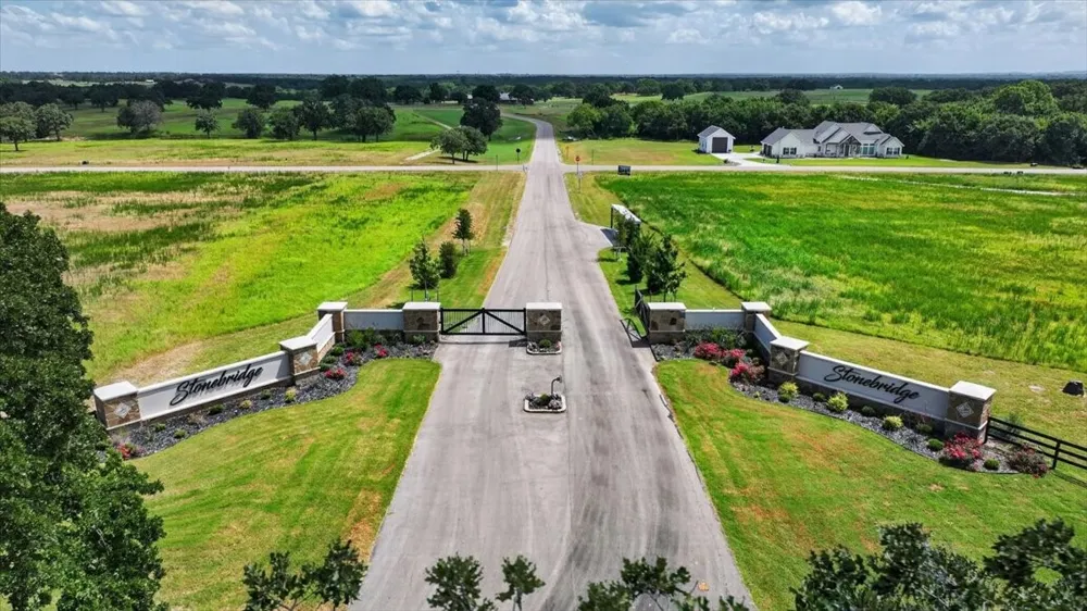 Woodbridge Boulevard Bowie, TX 76230