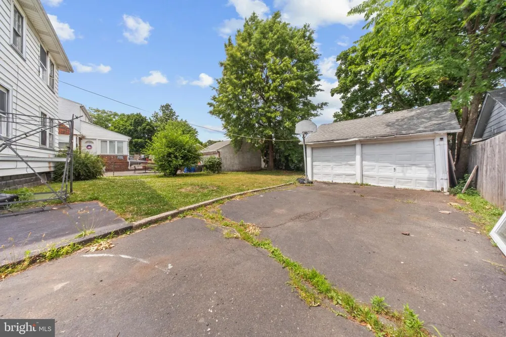 1029 KIPLING ROAD Elizabeth, NJ 07208