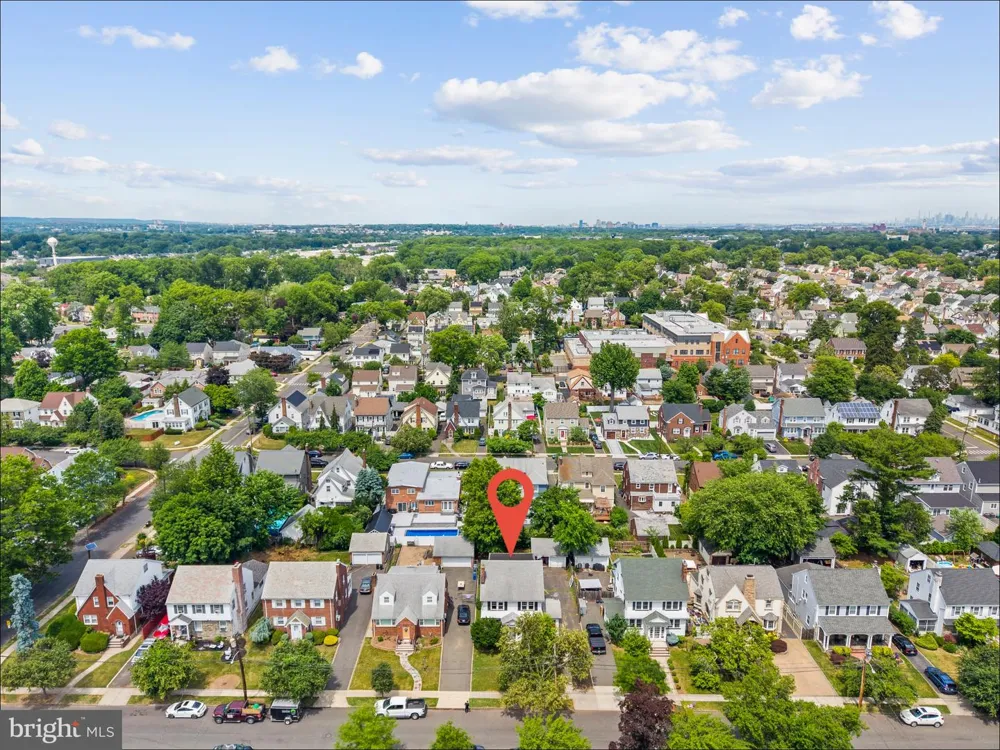 1029 KIPLING ROAD Elizabeth, NJ 07208