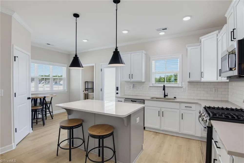 1403 Prospect Hill Street Kernersville, NC 27284