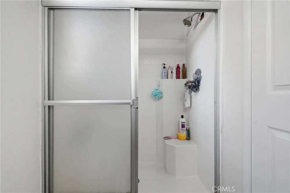 4043 E Avenue R12 Palmdale, CA 93552