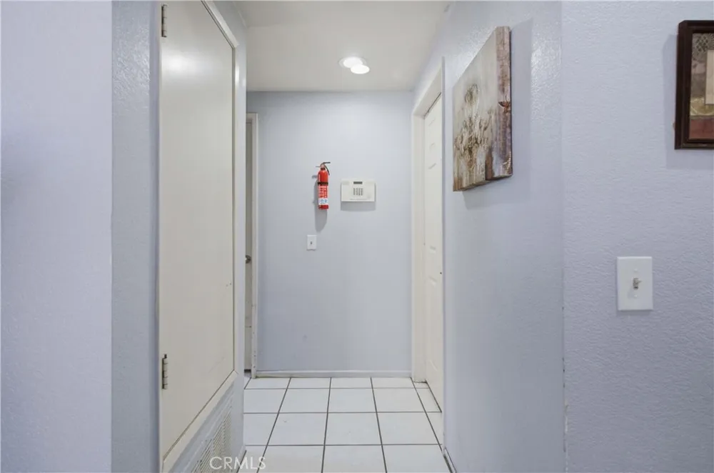4043 E Avenue R12 Palmdale, CA 93552