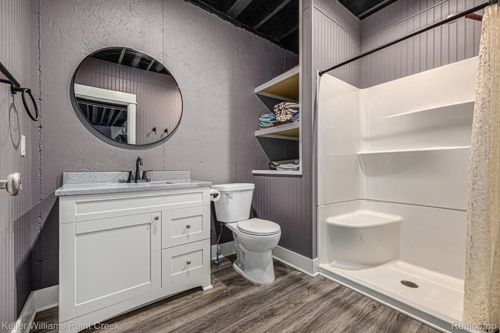 8309 Almont Road Almont Township, MI 48003