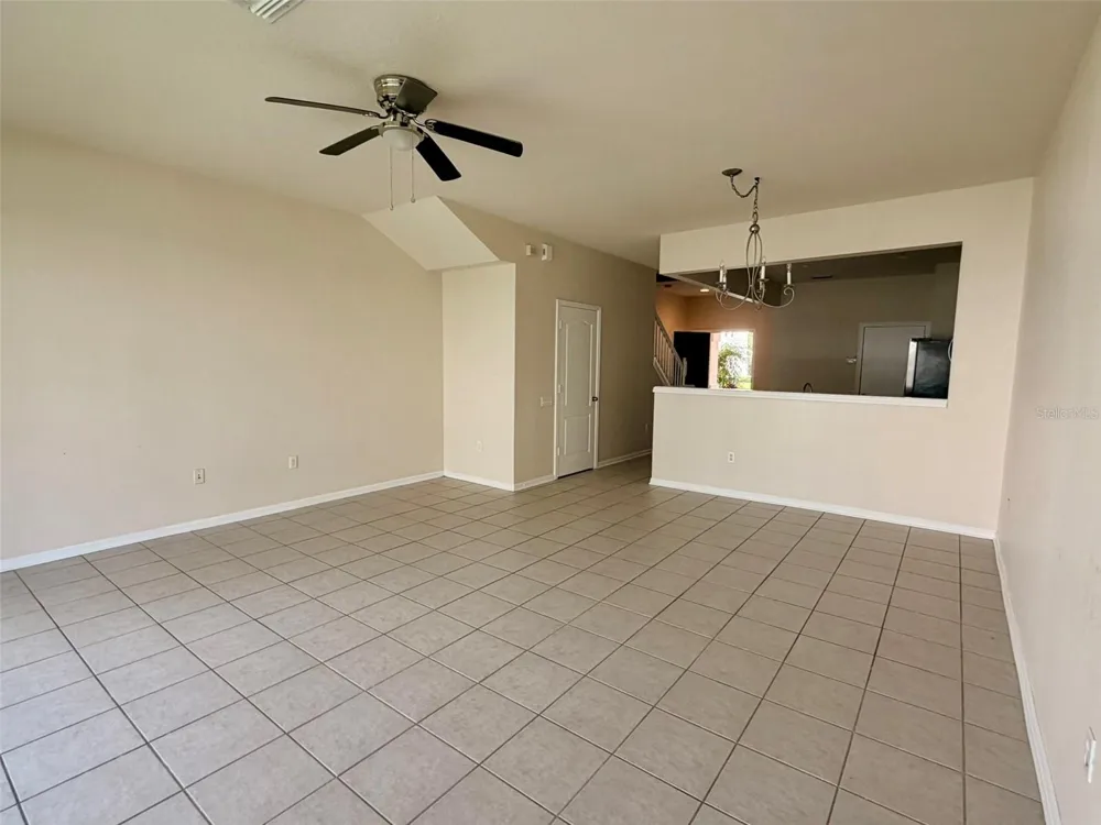 26544 CASTLEVIEW WAY Wesley Chapel, FL 33544