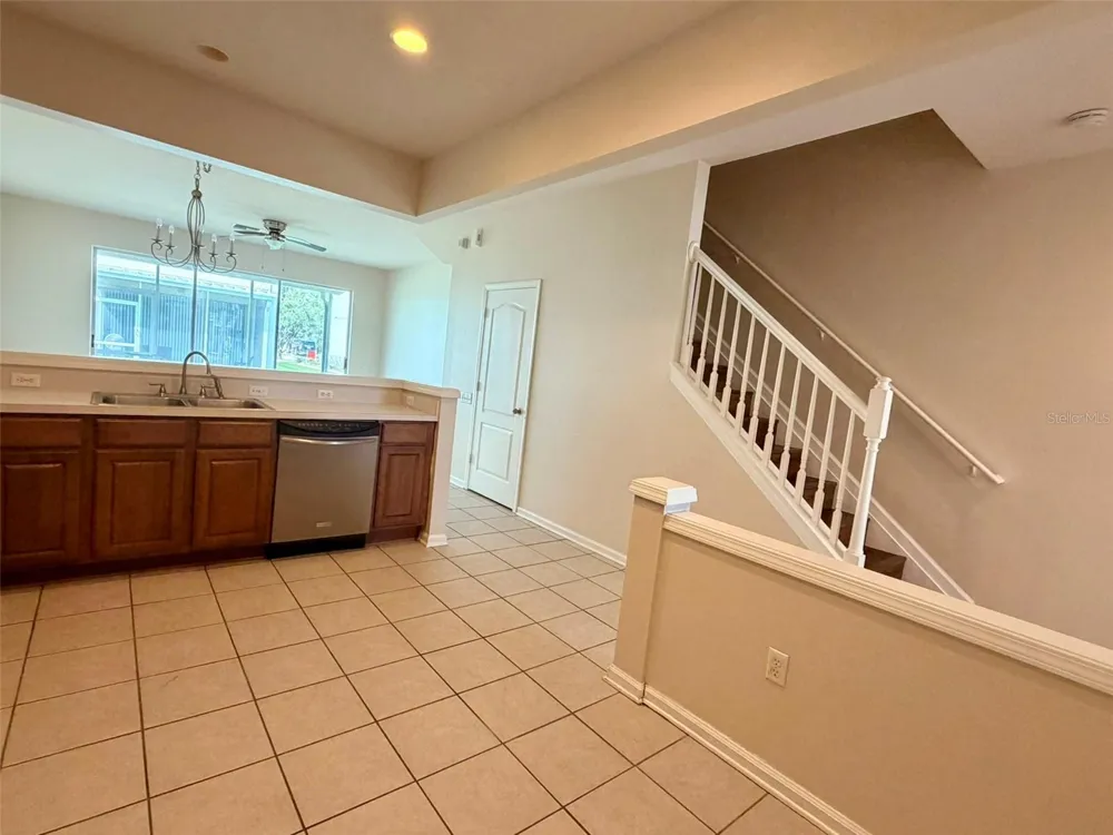 26544 CASTLEVIEW WAY Wesley Chapel, FL 33544