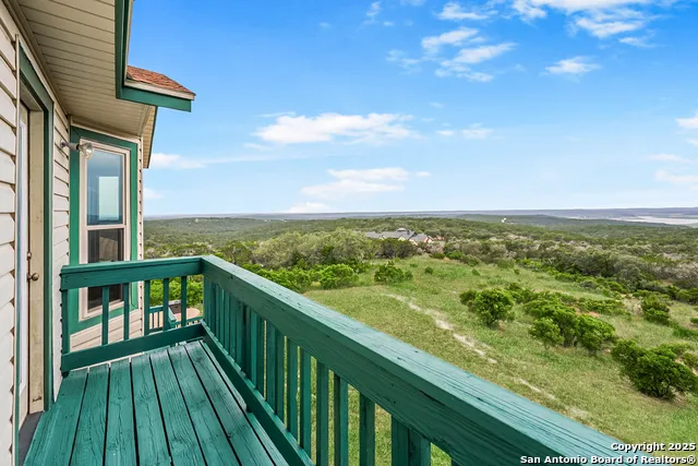1494 County Road 270 Mico, TX 78056