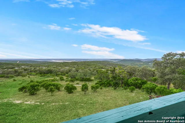 1494 County Road 270 Mico, TX 78056