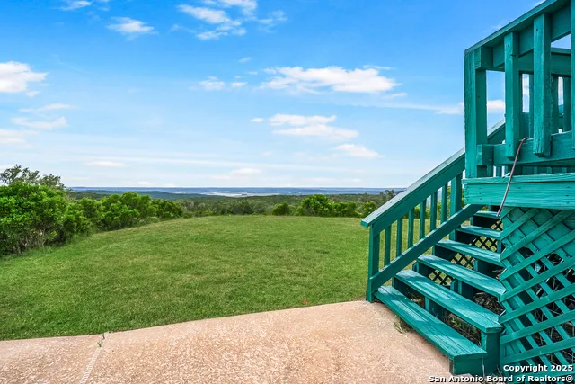 1494 County Road 270 Mico, TX 78056