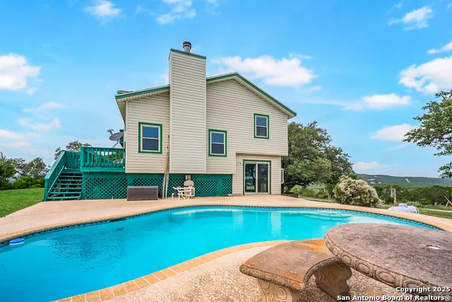 1494 County Road 270 Mico, TX 78056