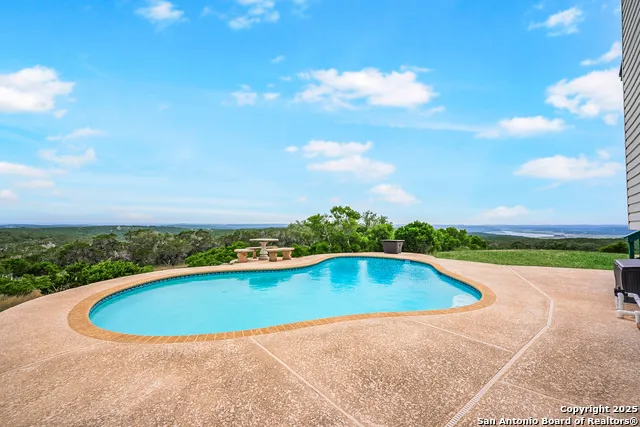 1494 County Road 270 Mico, TX 78056