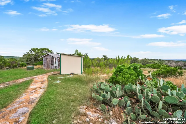 1494 County Road 270 Mico, TX 78056