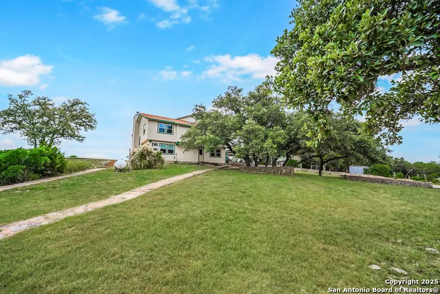 1494 County Road 270 Mico, TX 78056