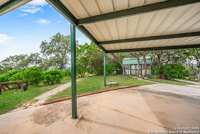 1494 County Road 270 Mico, TX 78056