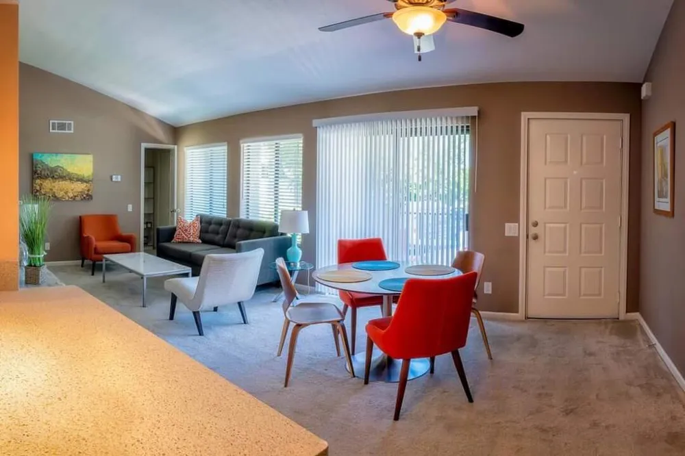 351 Hermosa Drive #2a2 Palm Springs, CA 92262
