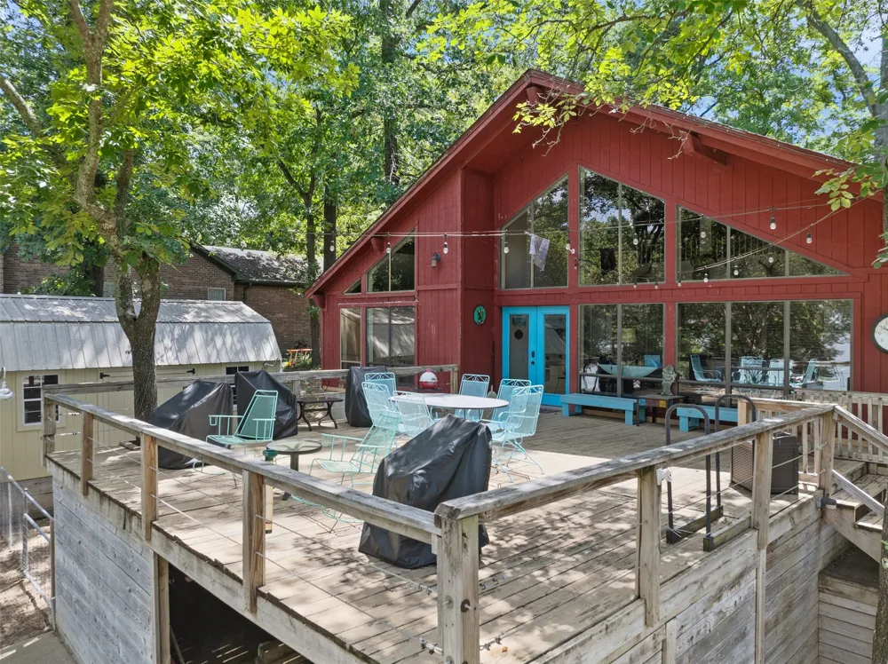 578 County Road 1297 Yantis, TX 75497