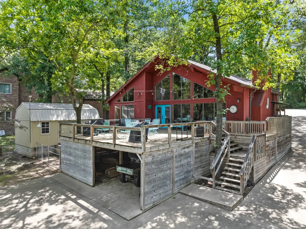 578 County Road 1297 Yantis, TX 75497