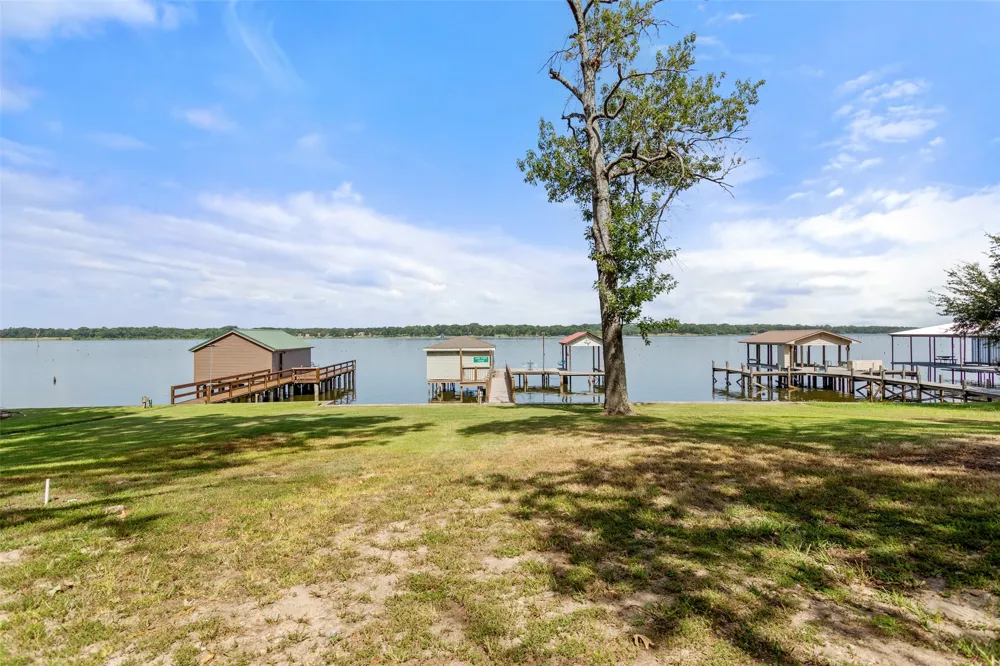 578 County Road 1297 Yantis, TX 75497