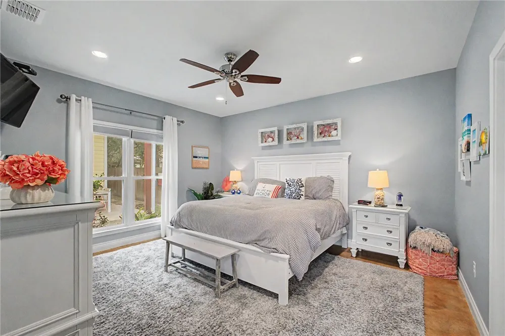447 S Fuqua Street Rockport, TX 78383