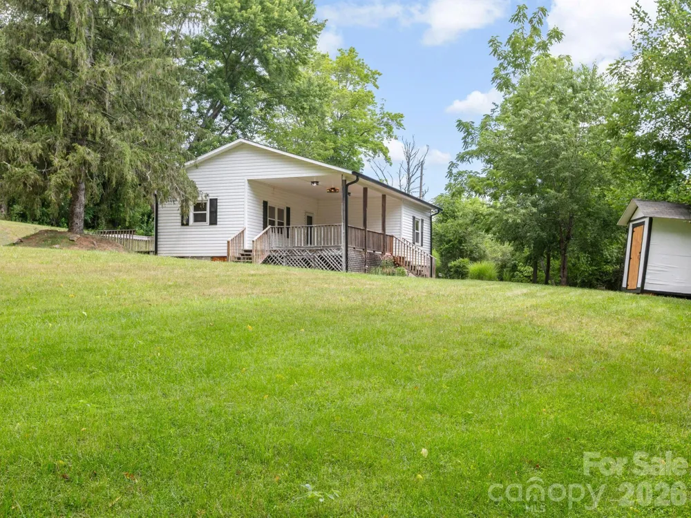 47 Carolina Mountain Drive Candler, NC 28715