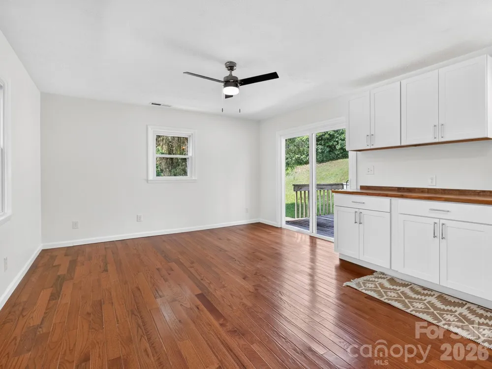 47 Carolina Mountain Drive Candler, NC 28715