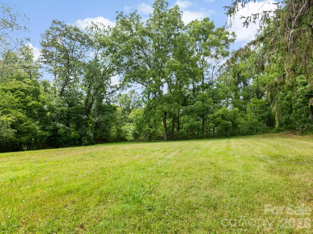 47 Carolina Mountain Drive Candler, NC 28715