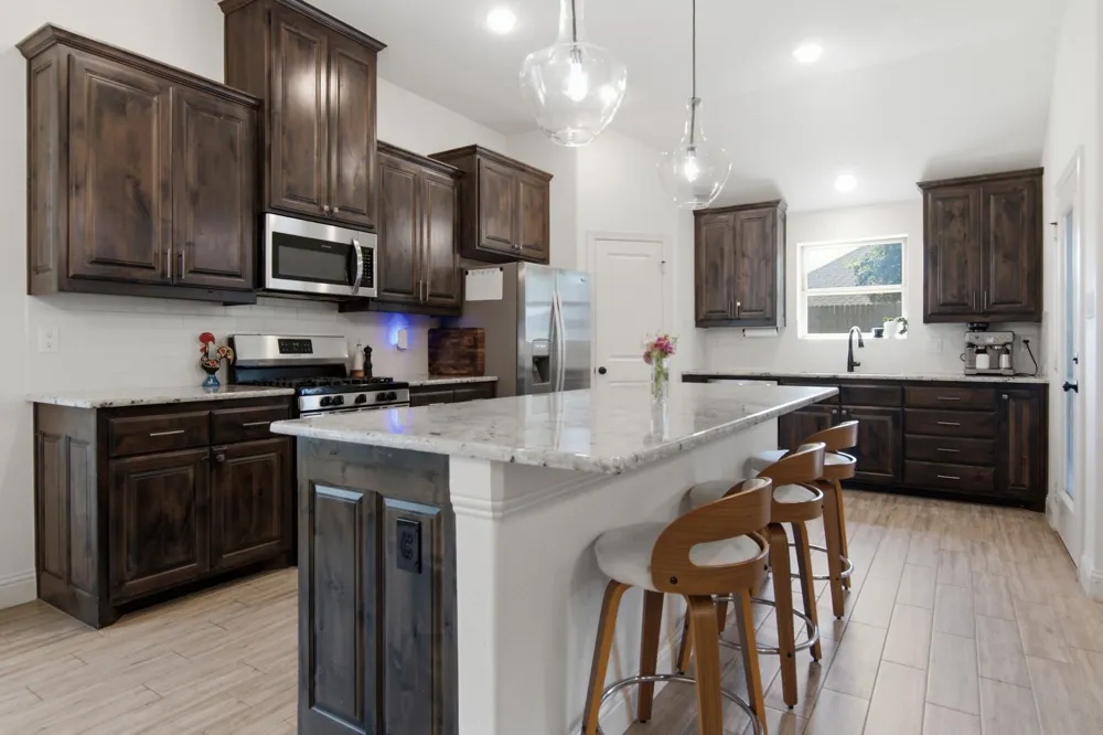 400 Brinkley Drive Saginaw, TX 76179