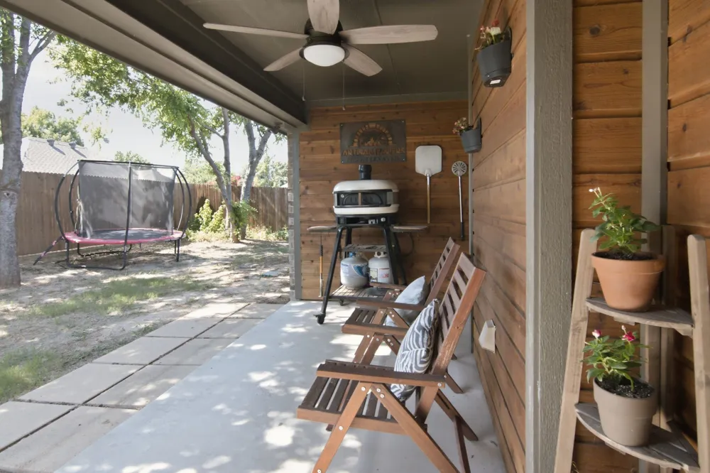 400 Brinkley Drive Saginaw, TX 76179