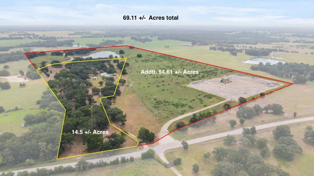 2205 County Road 122 Caldwell, TX 77836