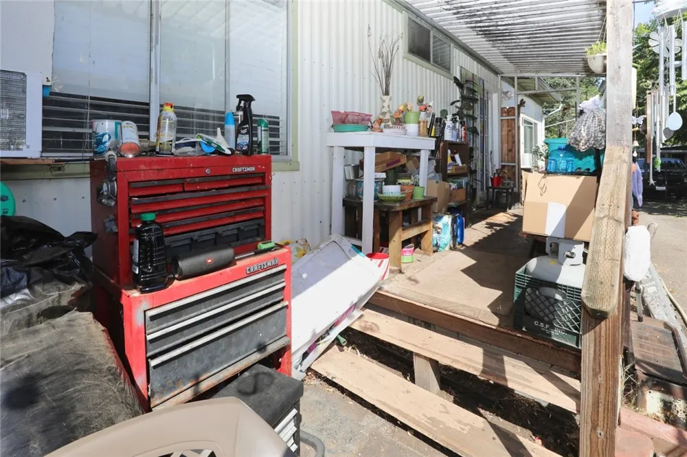 6151 2nd Lucerne, CA 95458