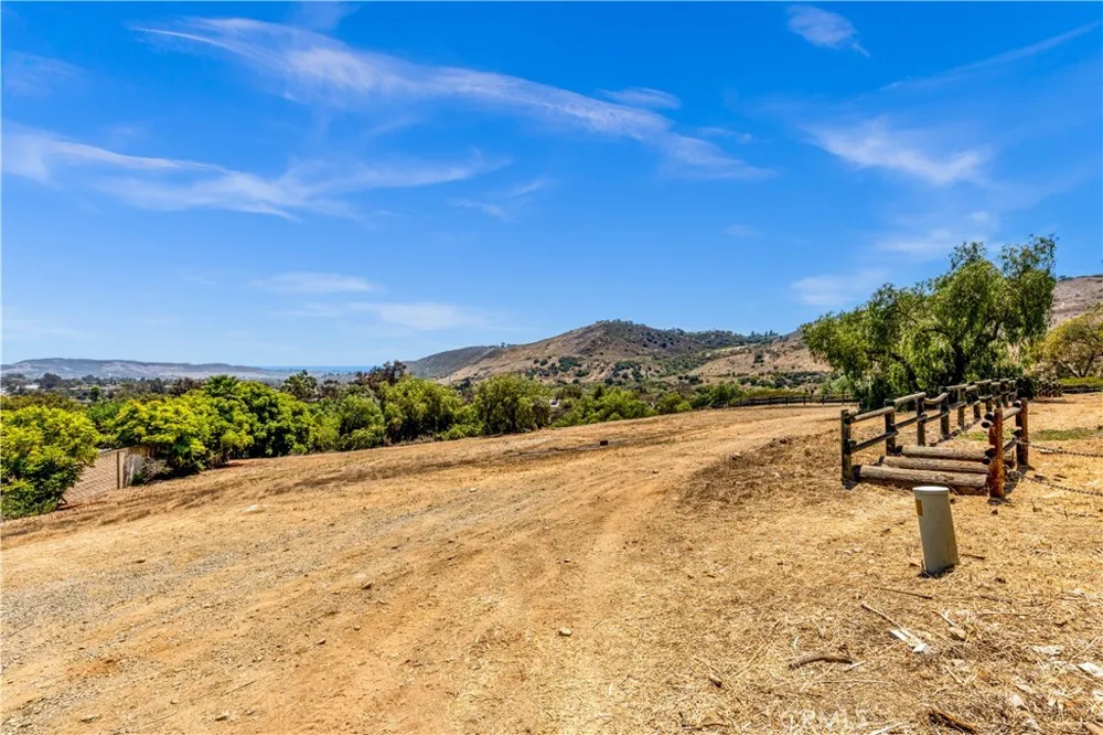 29600 Spotted Bull Lane San Juan Capistrano, CA 92675