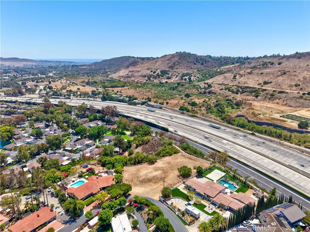 29600 Spotted Bull Lane San Juan Capistrano, CA 92675