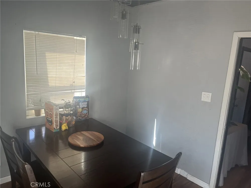 4264 Victoria Avenue Riverside, CA 92507