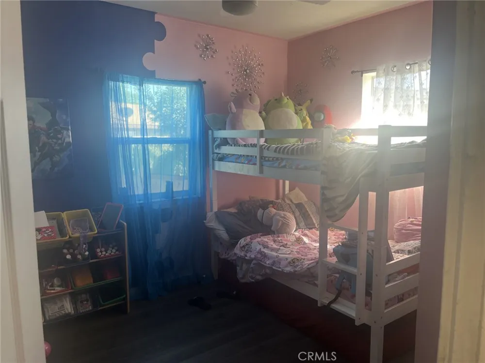 4264 Victoria Avenue Riverside, CA 92507