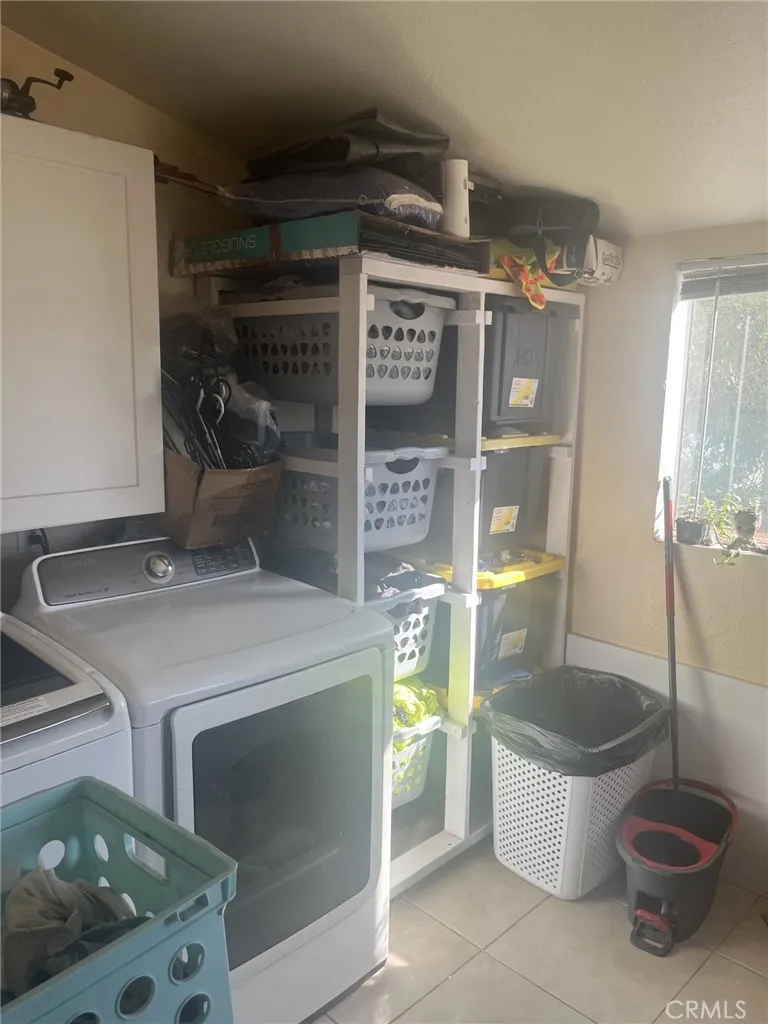 4264 Victoria Avenue Riverside, CA 92507