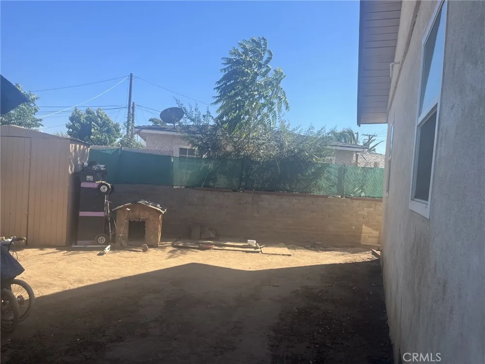 4264 Victoria Avenue Riverside, CA 92507