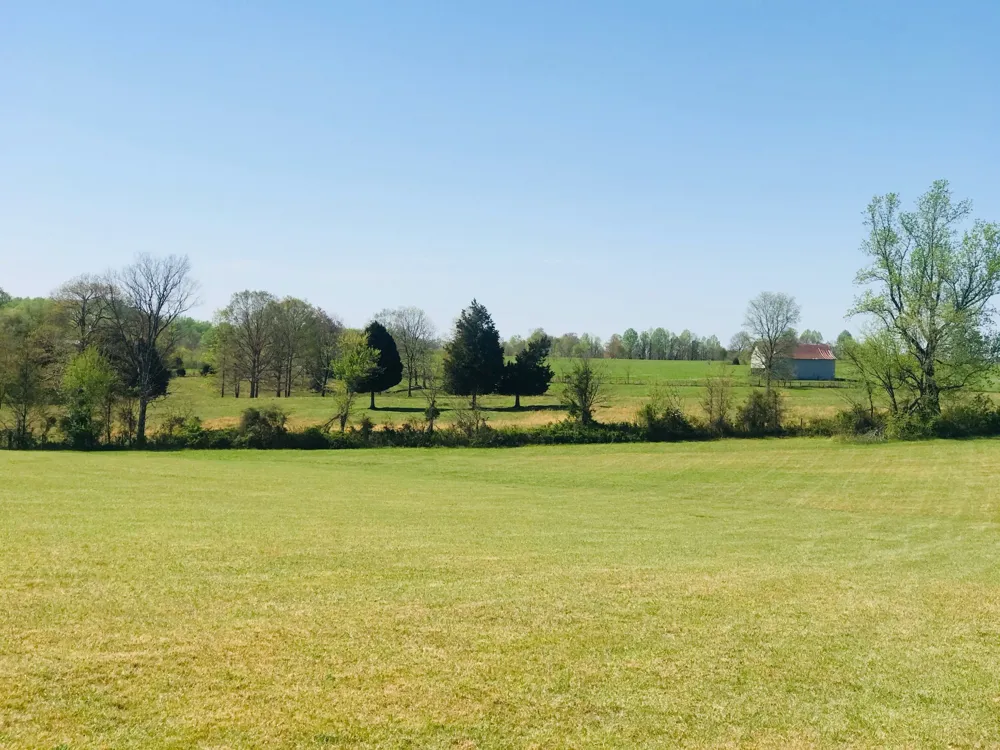 576 Womack Rd Bethpage, TN 37022