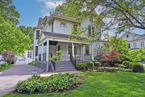 35 Walnut Avenue