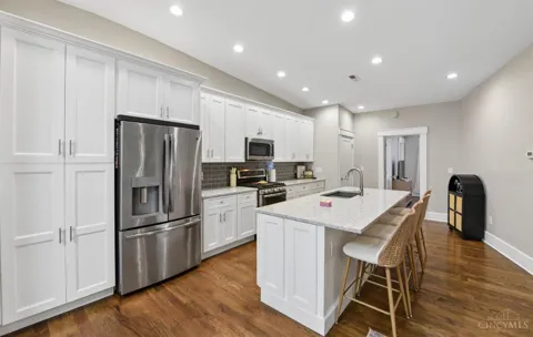 817 Broadway Street #3