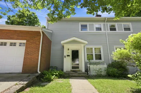 5 Briarwood Lane
