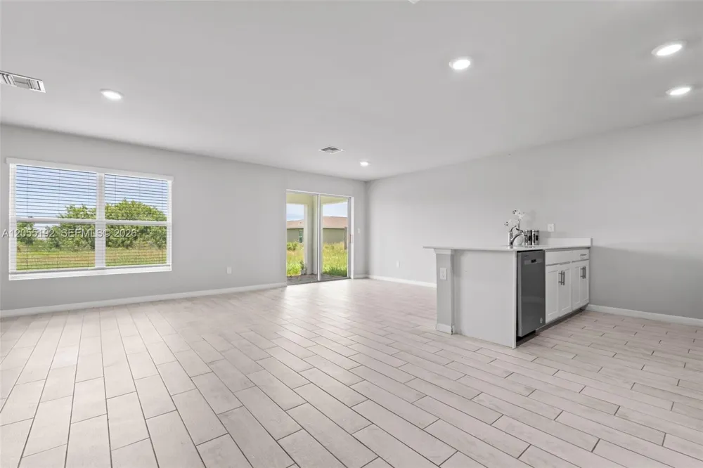7020 Ramrod cir La Belle, FL 33935