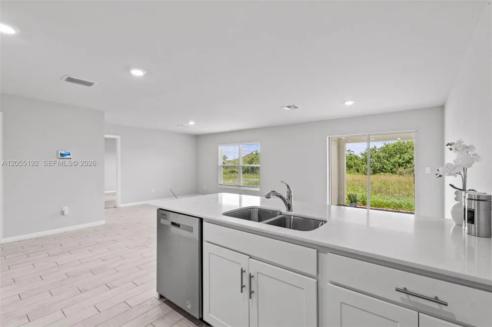 7020 Ramrod cir La Belle, FL 33935